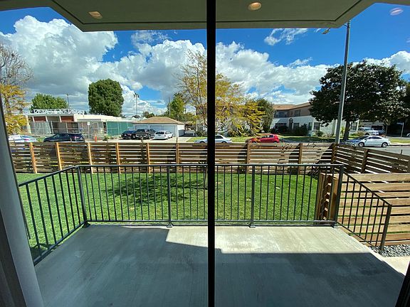 5th image of 8389-91 Dunbarton Ave #8389