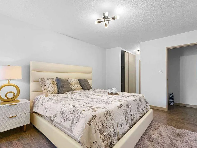 2281 S Vaughn Way #201A — Photo 7