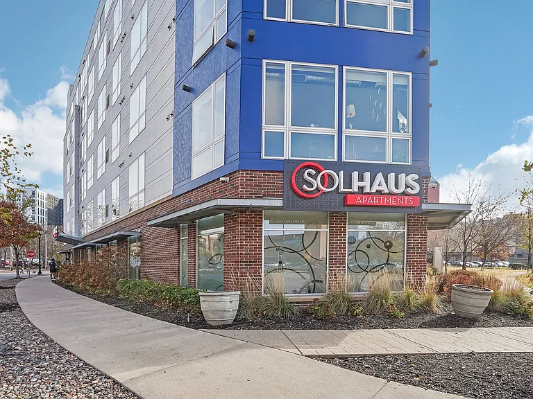 Solhaus Apartments & Tower — Photo 77
