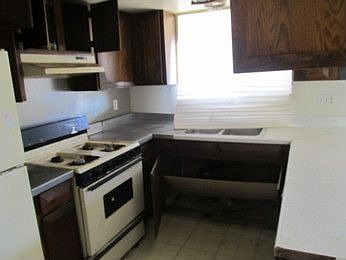 5th image of 2507 E Maryland Dr