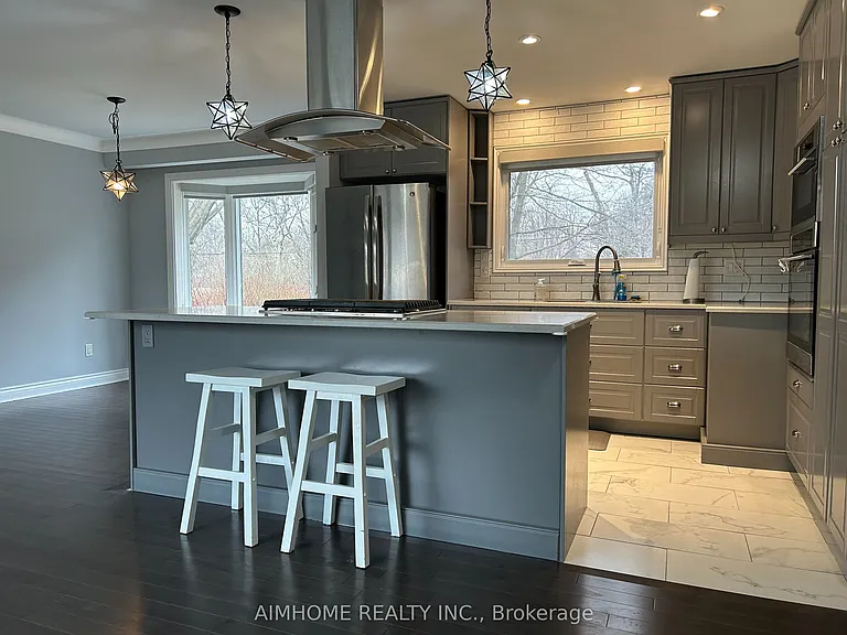 2415 Edith Ave — Photo 8