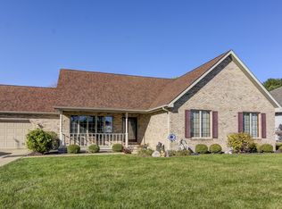 1105 Equestrian Ln, Springfield, IL 62712