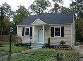 97 Fernhead Ave, Spotswood, NJ 08884