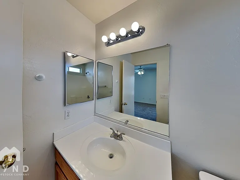 22564 W Pima St — Photo 8
