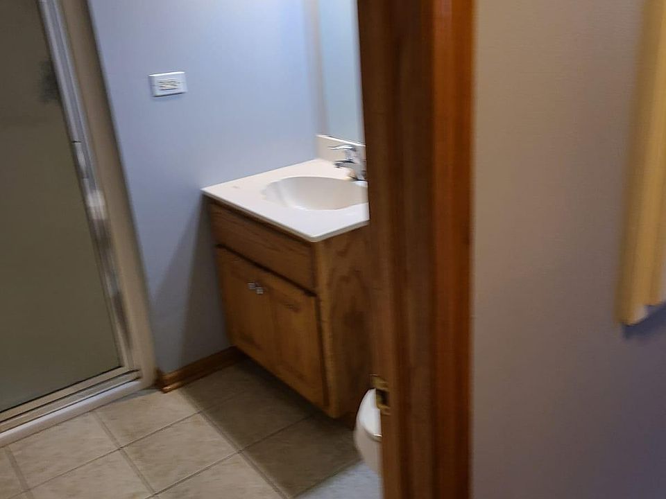 1st image of 5258 W 79th St APT A1