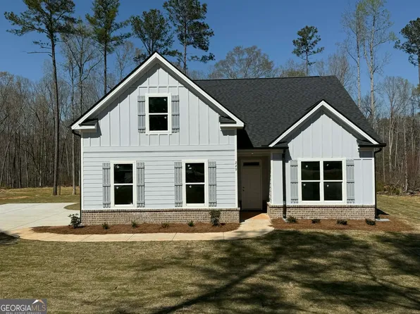 229 Yancey Rd, Covington, GA 30014