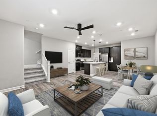1118 Delpy View Point, Vista, CA 92084