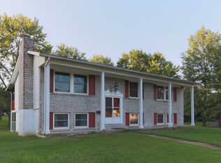 1265 Isabelle Ct, Festus, MO 63028