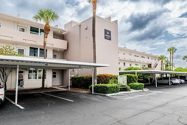 2 bed, 1275 sqft, $3,200 — Photo 1