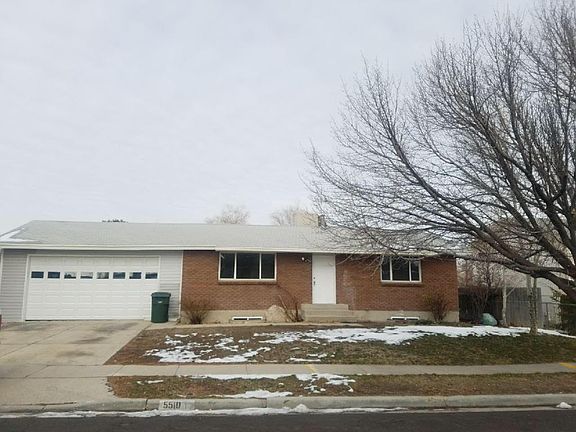 2nd image of 5510 W Lockwood Dr