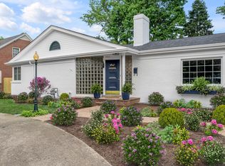 404 Chinoe Rd, Lexington, KY 40502