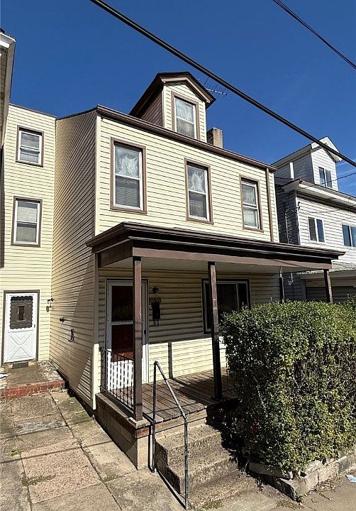 2nd image of 152 Monastery Pl