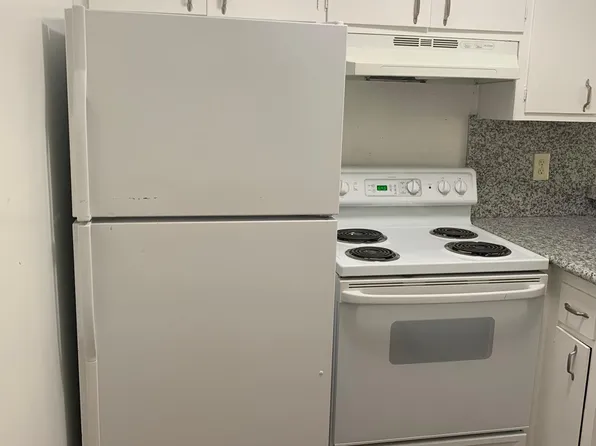 5528 Keoncrest Cir APT 4, Sacramento, CA 95841