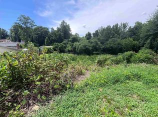 706 Pine Creek Dr, Greenville, SC 29605