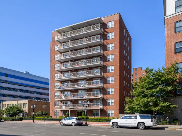 700 Summer Street APT 2C, Stamford, CT 06901