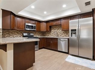 25636 Sharp Dr APT E, Hemet, CA 92544