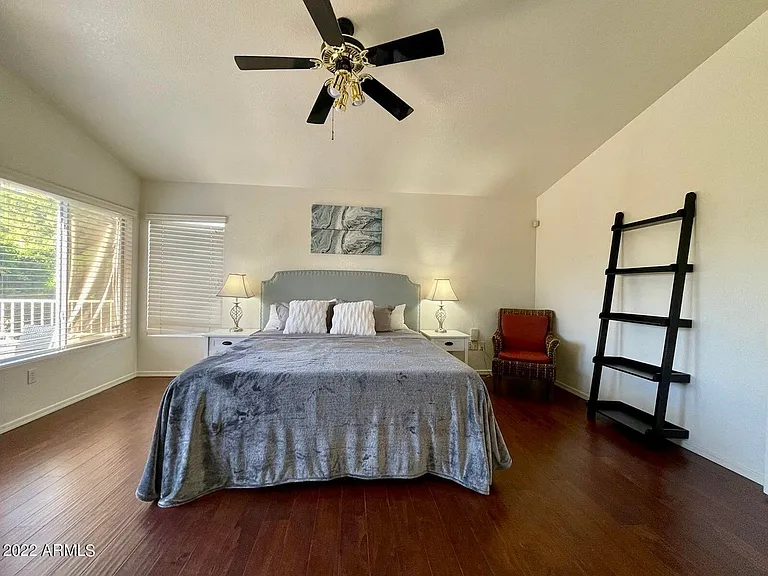 2742 W Ivanhoe St — Photo 26