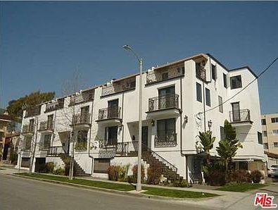 1st image of 1096 S Bedford Dr #4