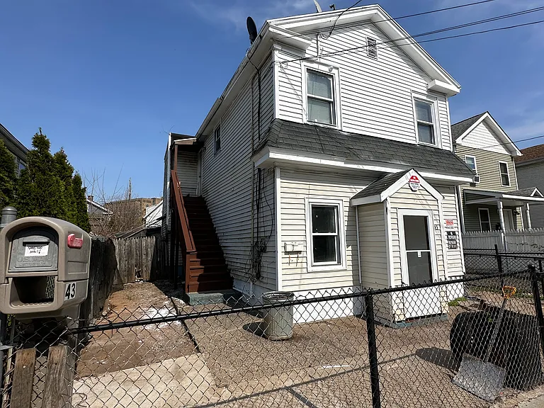 31 Elliott St #1 — Photo 23