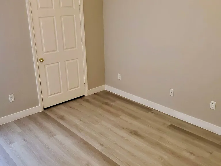 830 Carnegie St #513 — Photo 17