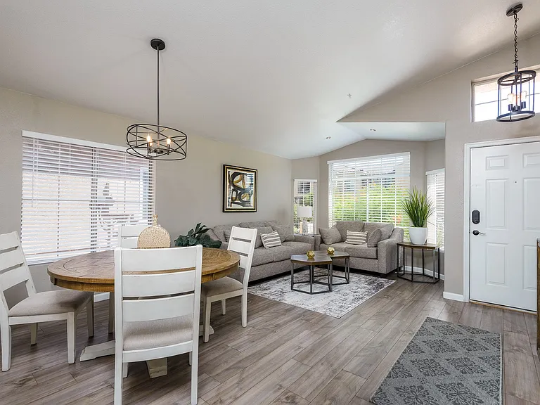 7254 E Camino Del Monte — Photo 15