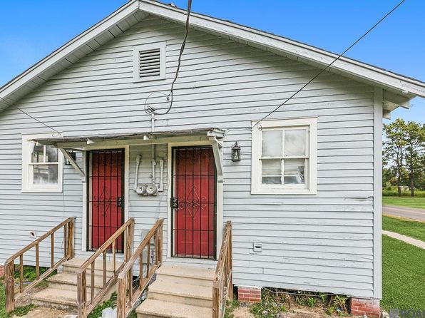 baton-rouge-louisiana-441803309 picture