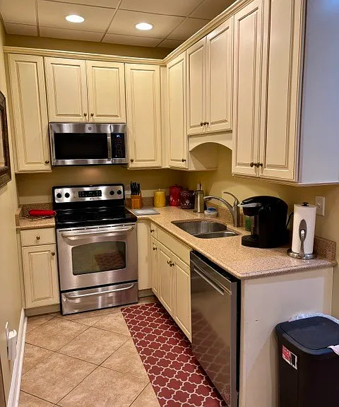 7540 Glastonbury Rd #2 — Photo 1