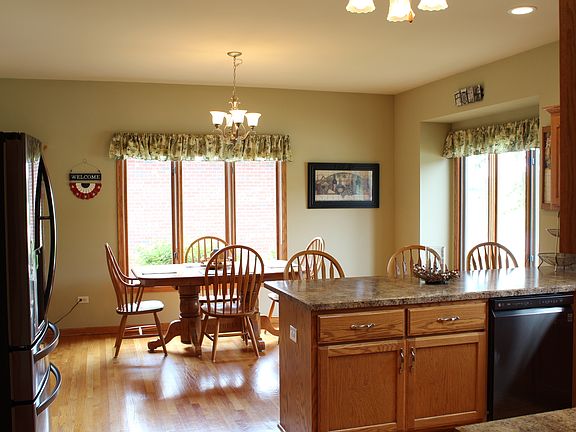 4th image of 409 S Glenwoodie Dr