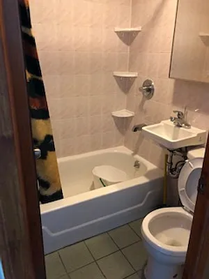 Rented by Eight Horse Realty | media 7