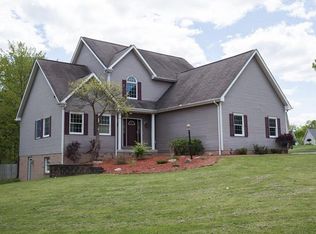 29 Westminster Pl, Grove City, PA