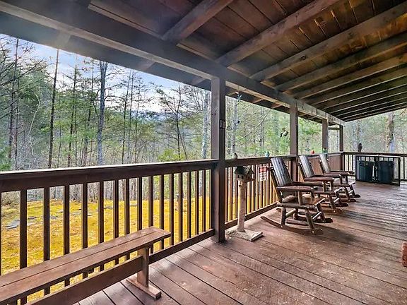 4th image of 4119 Mountain Rest Way