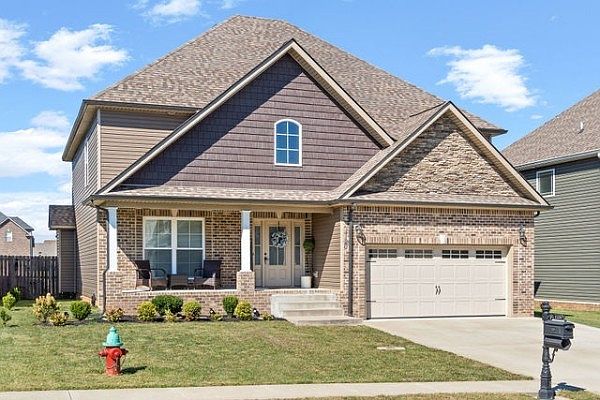 1st image of 1120 Hilliard Ln