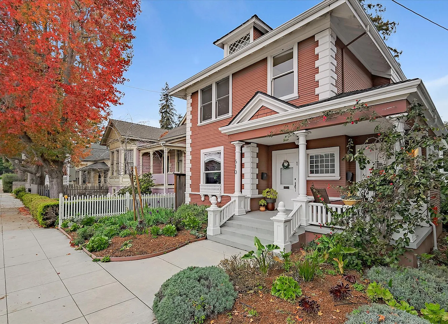 Downtown Bliss at 510 Lincoln Street, Santa Cruz! — Photo 3