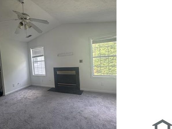 301 Warton Ln APT 9