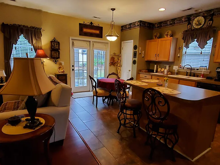 Another view of the kitchen.