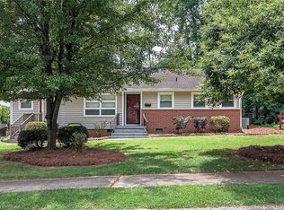 3807 Manor Dr, Greensboro, NC 27403