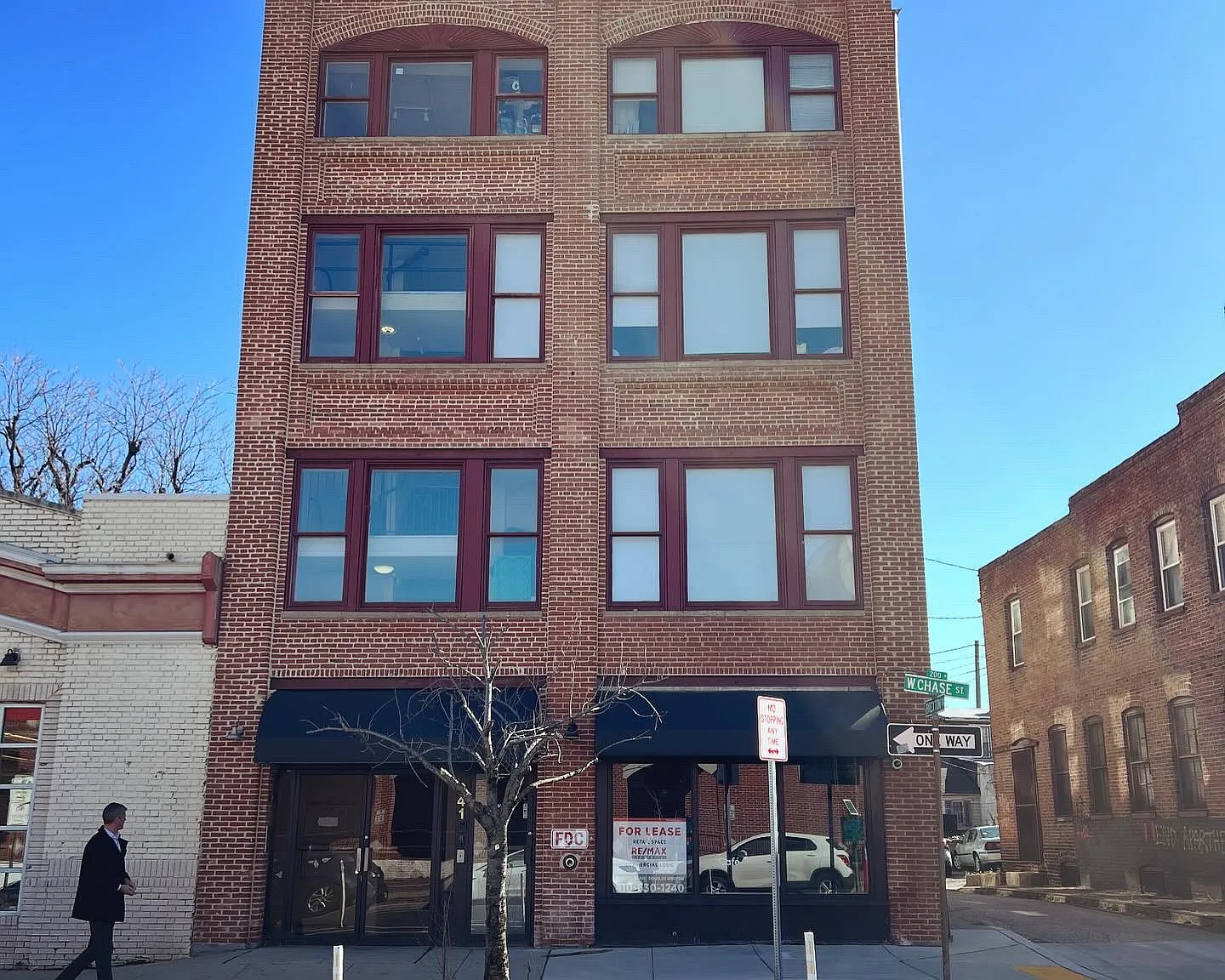 1 bed, 550 sqft, $1,300 — Photo 1