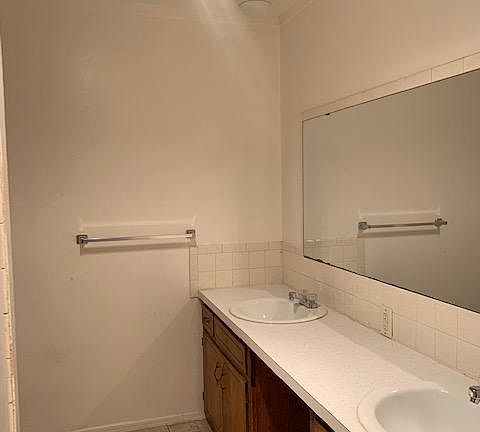 3rd image of 2713 Sandigale Dr