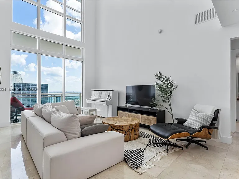 950 Brickell Bay Dr #5506 — Photo 3