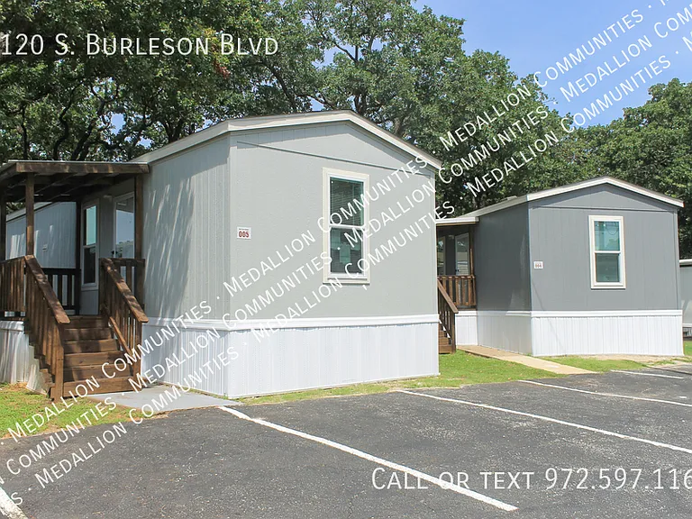 2120 S Burleson Blvd — Photo 3
