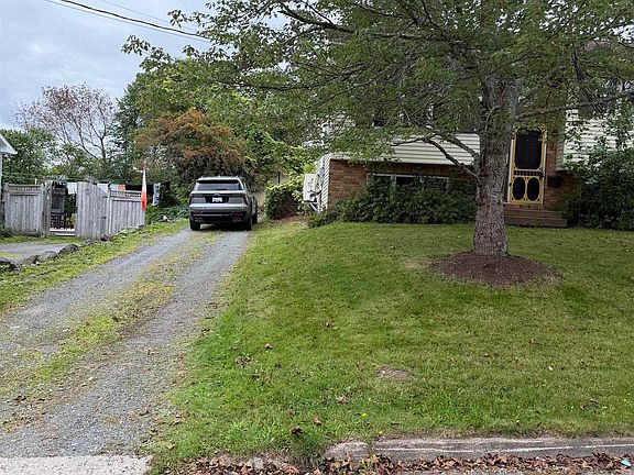 2nd image of 7 Viewville St #B2g-1e1