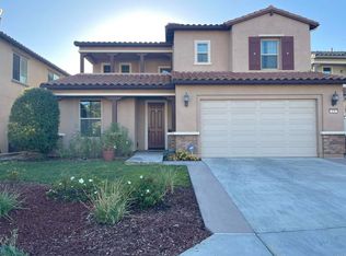 438 Cota Ln, Vista, CA 92083