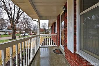 4th image of 2313 Audrey St