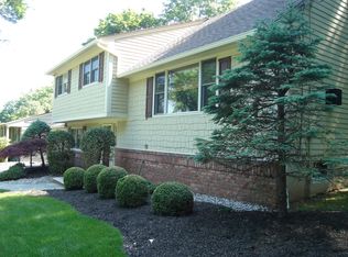 634 Stangle Rd, Martinsville, NJ 08836