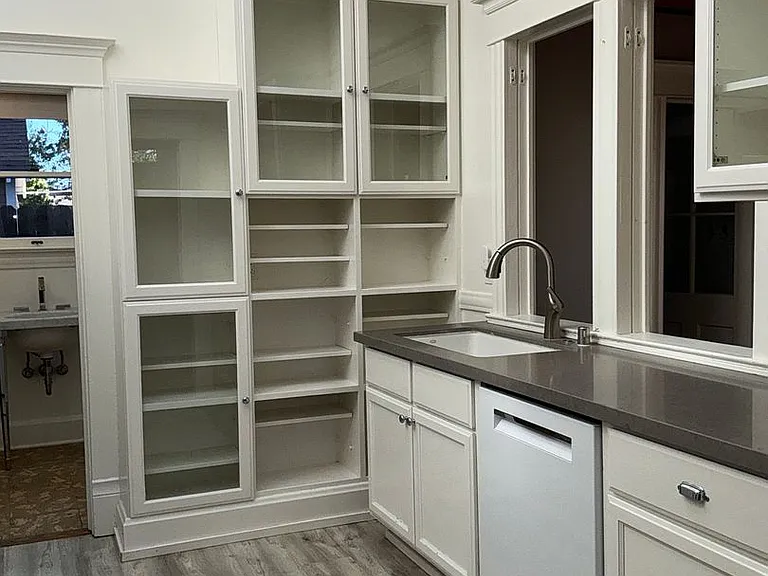 271 S Grand St — Photo 25