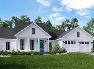 12 Union Wharf Rd #1, Tuftonboro, NH 03816