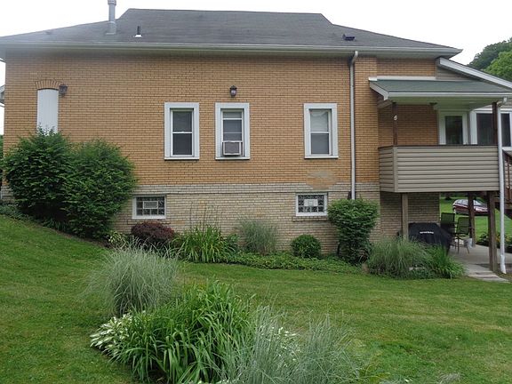 3rd image of 712 Stewartson Rd