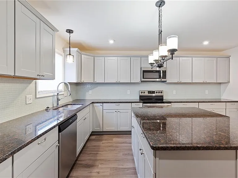 1427 Mechanicsville Tpke — Photo 11
