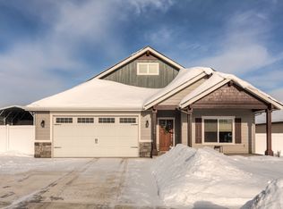 10999 N Seaside St, Hayden Lake, ID 83835