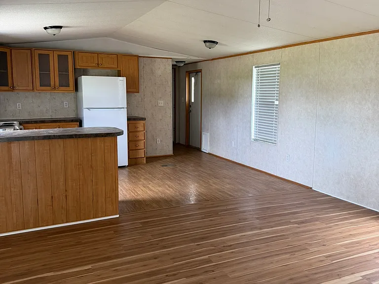 421 McCallister Rd #A — Photo 3